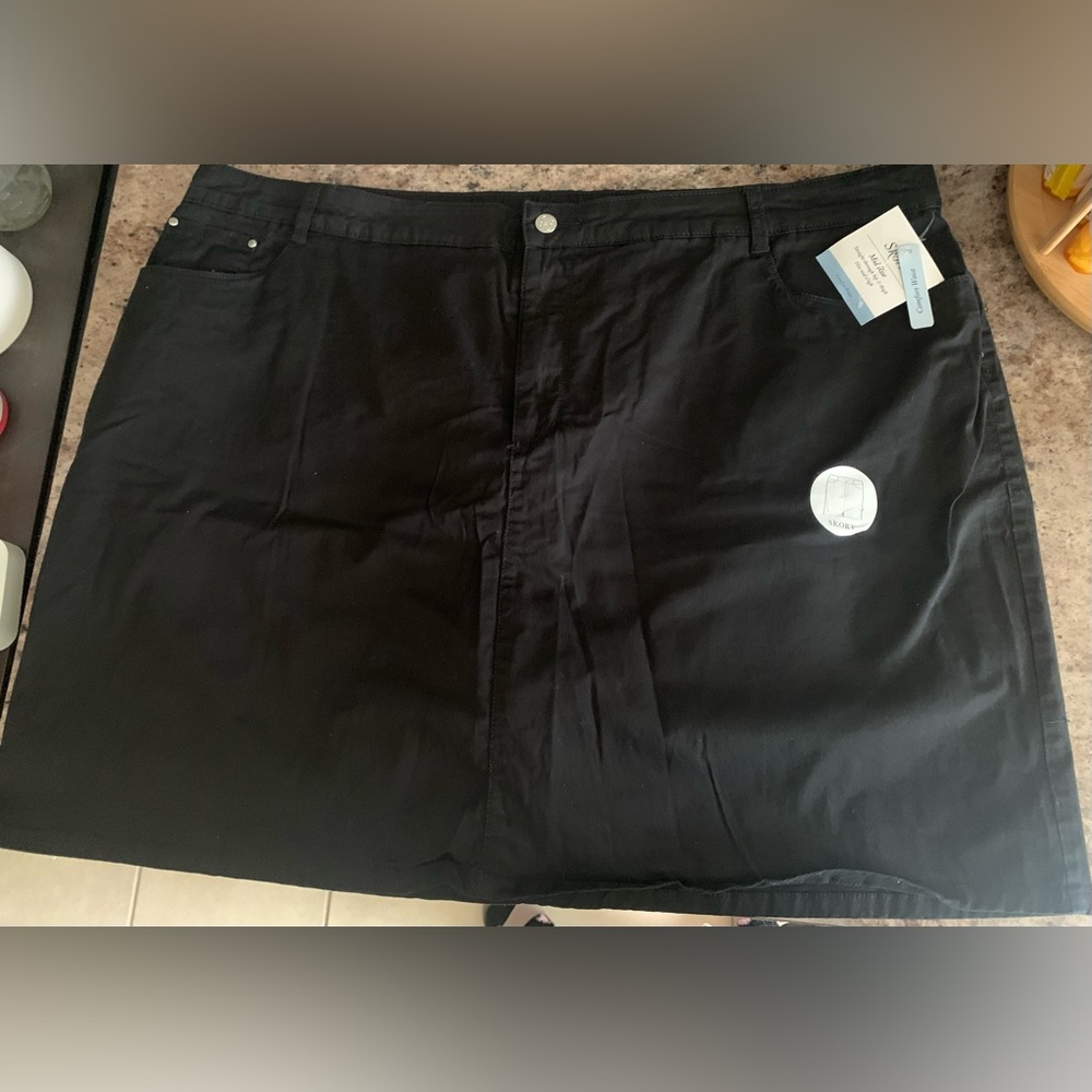 NWT Women Black Classic Fit Skort Casual Skirt Croft & Barrow Comfort Waistband